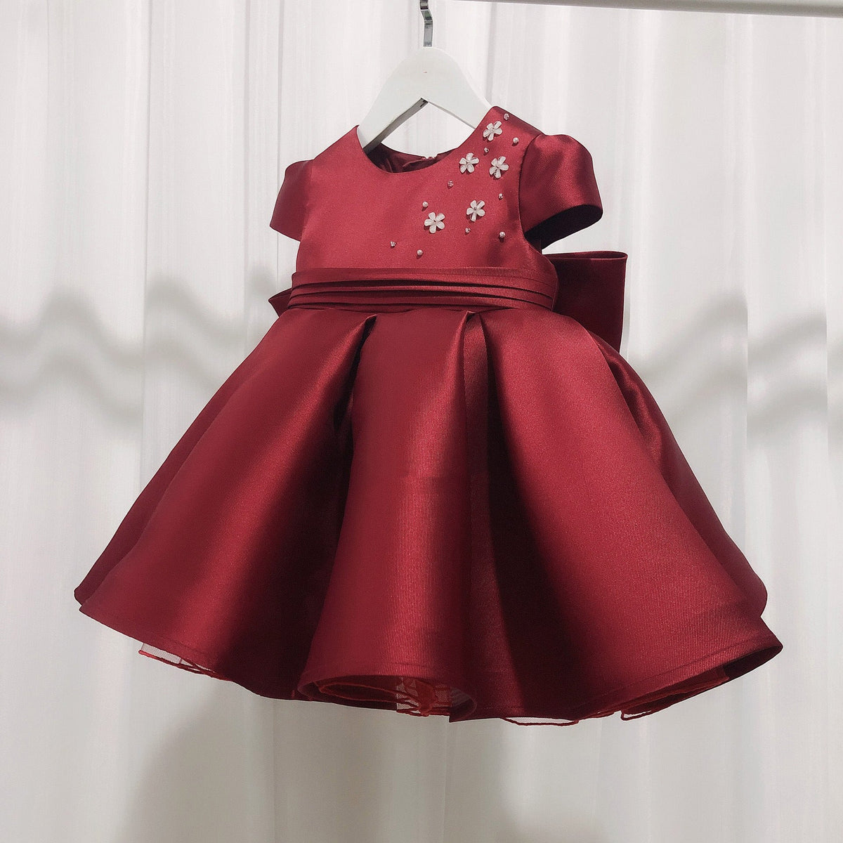 Party Dress with Flowers and Bow at the Back
