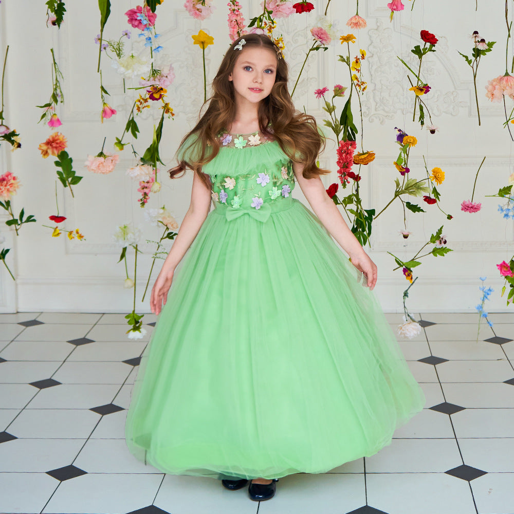 Green Girls' Dress with Small Flowers and a Small Bow
