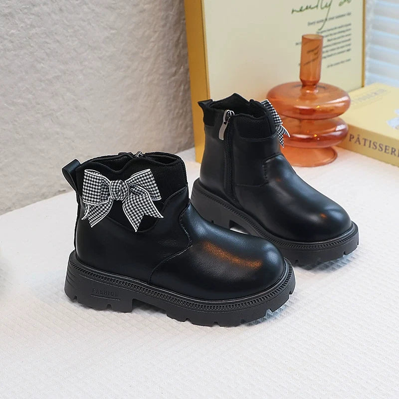 Girls' Boots with Bow and Checkered Pattern