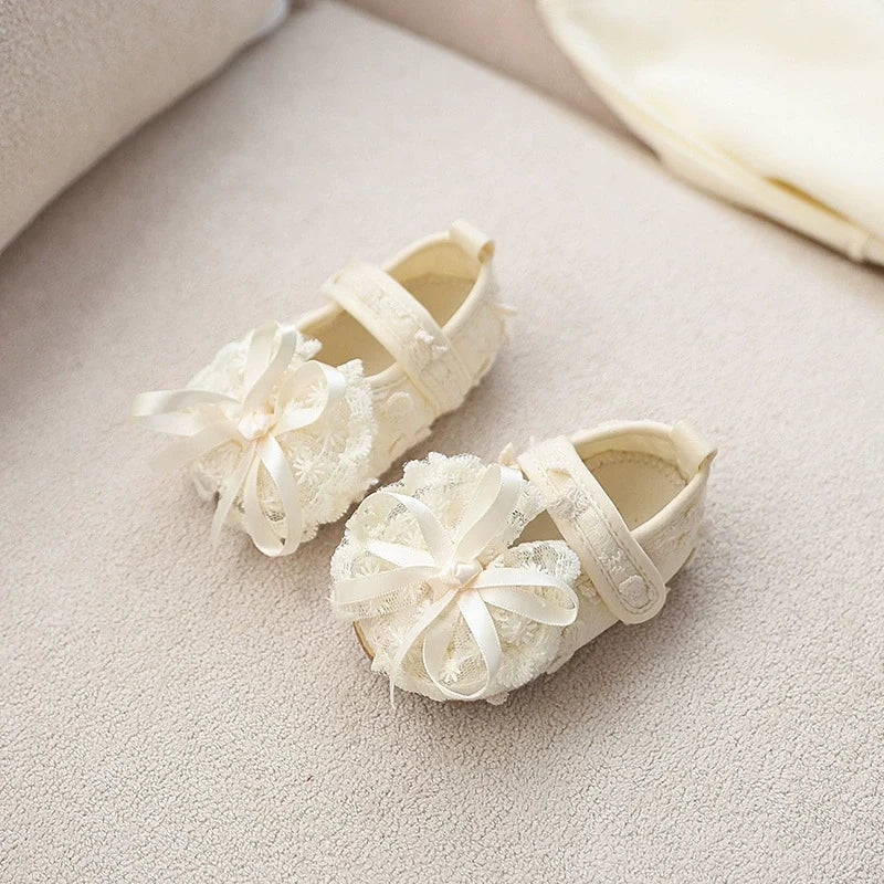 Girls' Shoes with Lace Bow