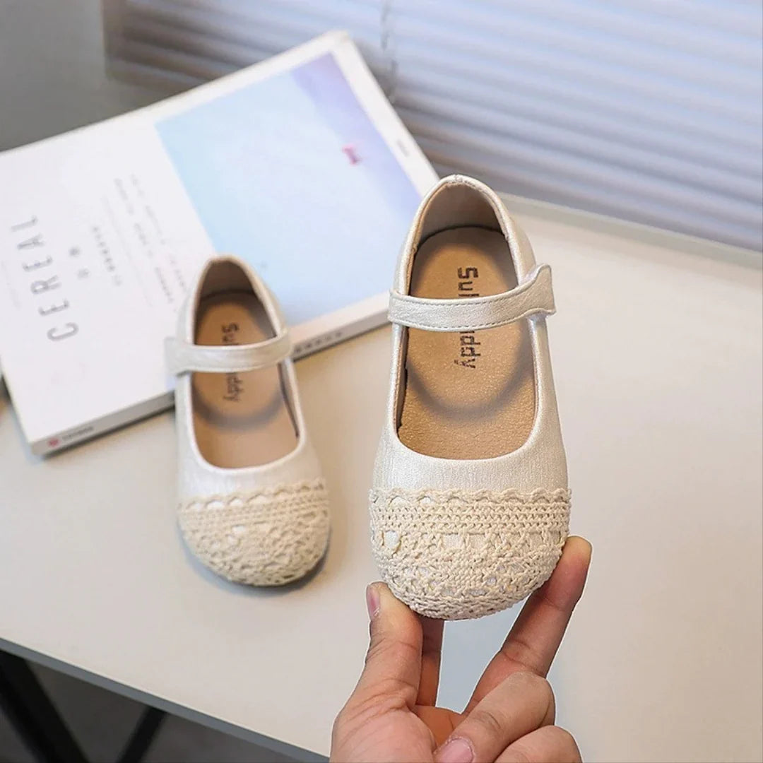 Girls Lace Party Shoes – Charmy