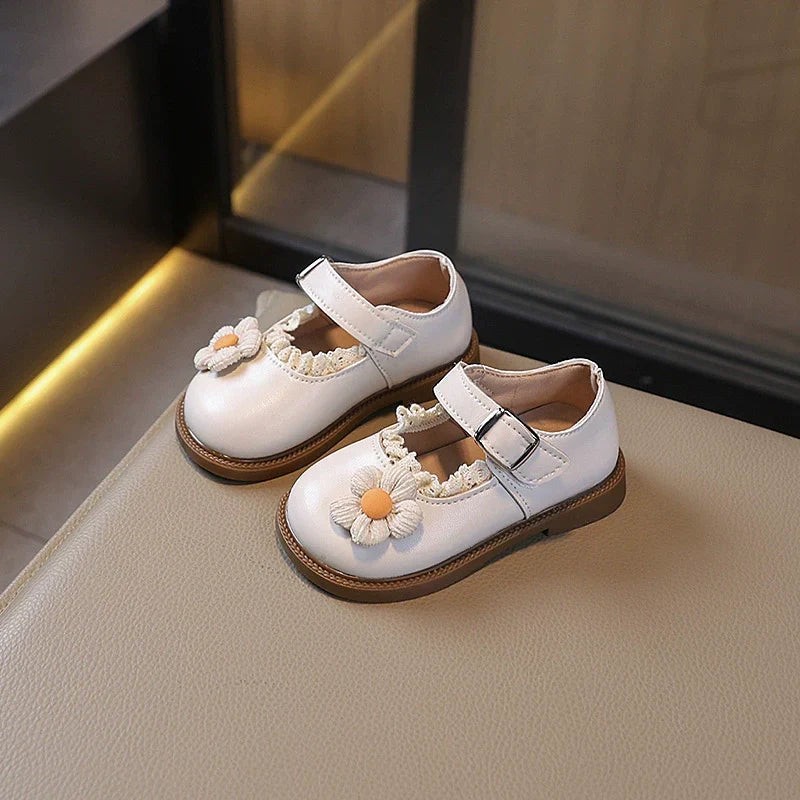 Girls Floral Strap Shoes – Charmy