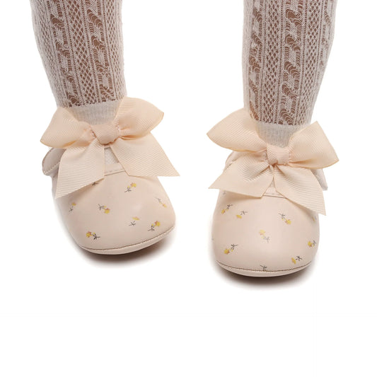 Baby Shoes with Little Flowers and Bows