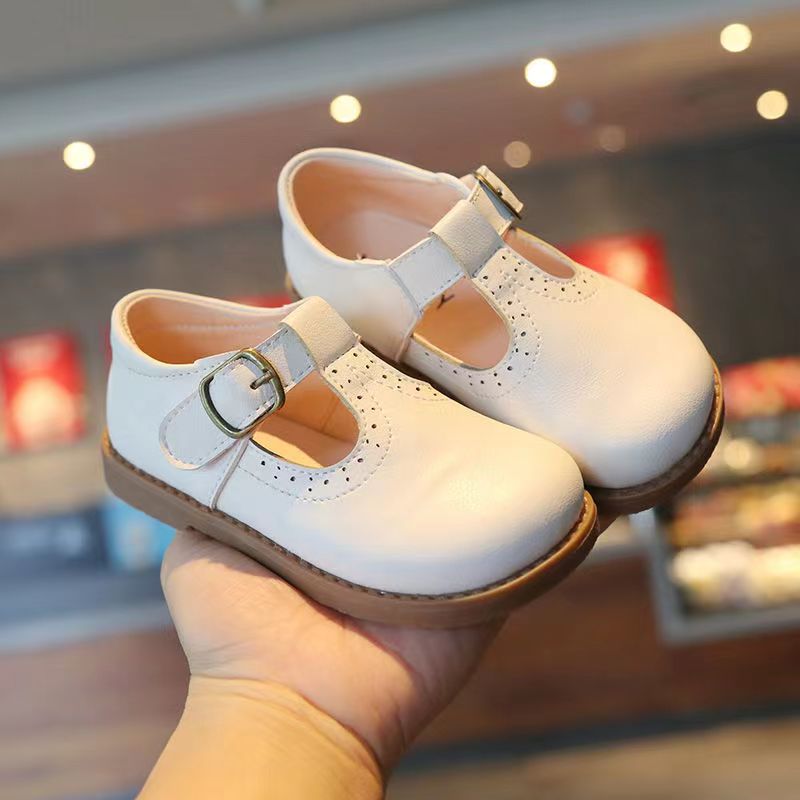 Girls Leather Mary Janes – Charmy