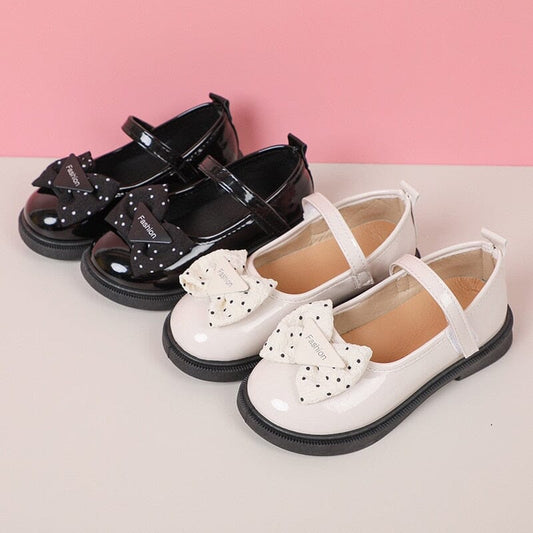 Girls Patent Leather Dress Shoes – Charmy